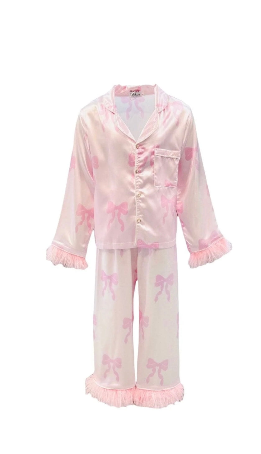 WOMEN'S PRETTY IN BOWS SILKY SET